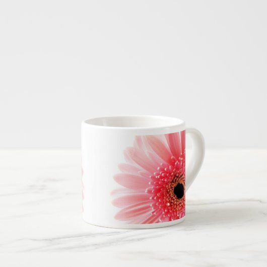 Verse foto van roze Gerbera-margriet Espresso Kop (Voorkant rechts)