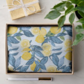 Verse gele citroenboomgaard op blauwe achtergrond tissuepapier (Geschenk)