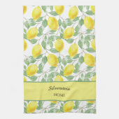 Verse gele luiers en groene bladeren theedoek (Verticaal)