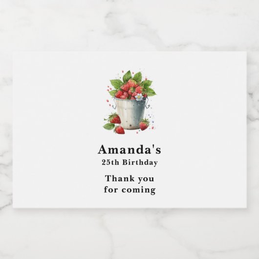 Verse geplukte aardbeien in een emmer sparkling wijnetiket (Enkel label)