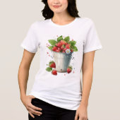 Verse geplukte aardbeien in een emmer Tri-Blend shirt (Voorkant)