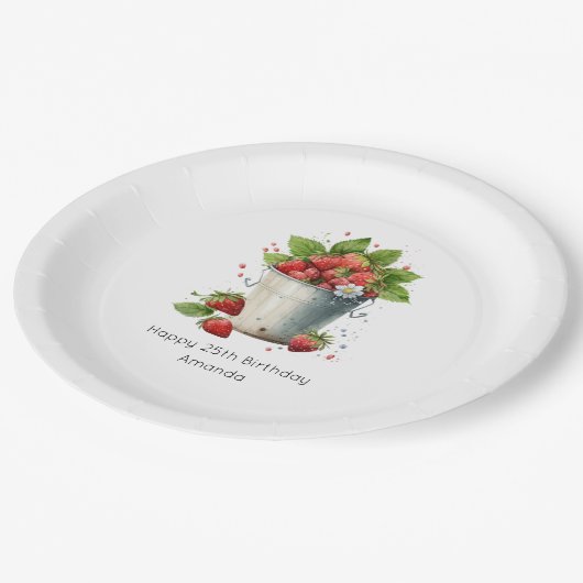 Verse geplukte aardbeien in een emmer Verjaardag Papieren Bordje (Gekanteld)