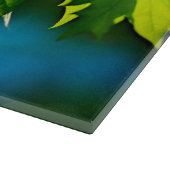Verse groene esdoornbladeren snijplank (Hoek)