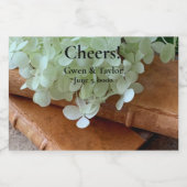 Verse hydrangeas op oude boeken sparkling wijnetiket (Enkel label)
