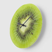 Verse kiwi's. Ronde segmentafsluiting geïsoleerd Grote Klok (Hoek)