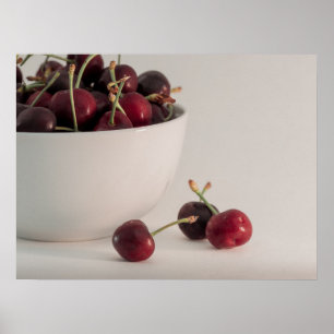 Verse Kom Met Rode Kersen In Gedempte Tinten Fruit Poster