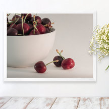 Verse Kom Met Rode Kersen In Gedempte Tinten Fruit