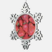 Verse rode aardbeien tin sneeuwvlok ornament (Rechts)
