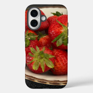 Verse rode sappige aardbeien iPhone 16 hoesje