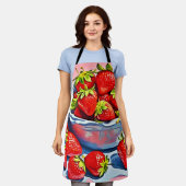 Verse schaal met aardbeien schort (Gedragen)