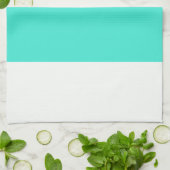 Verse Strepen: Hedendaagse Multi-Tone Handdoek (Gevouwen)