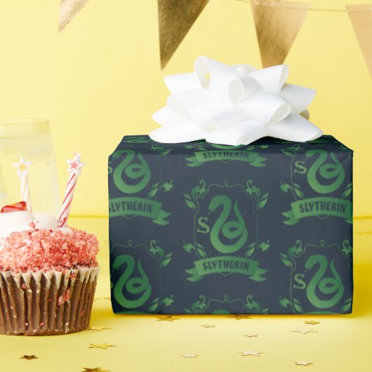 Versierd SLYTHERIN™ Huis Wapen Cadeaupapier (Verjaardagsfeest)