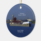 Versiering en versiering van James L. Kuber Keramisch Ornament (Links)