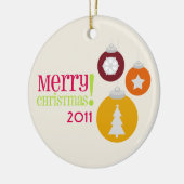 Versiering van pretkerst keramisch ornament (Links)