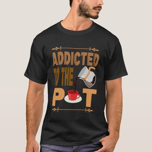 Verslaafd aan de Pod Coffee Alert Apparel Barista T-shirt (Voorkant)
