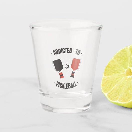 Verslaafd aan Pickleball Shot Glass Glas (Voorkant)