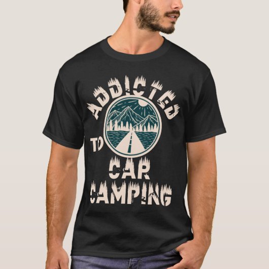 Verslaafd aan retro autocamping t-shirt (Voorkant)