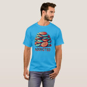 Verslaafd aan schijfgolf | Grappig T-shirt (Voorkant volledig)