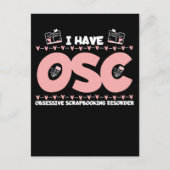 Verslaafd aan scrapbooten Crafter Grappig Boek Briefkaart (Voorkant)