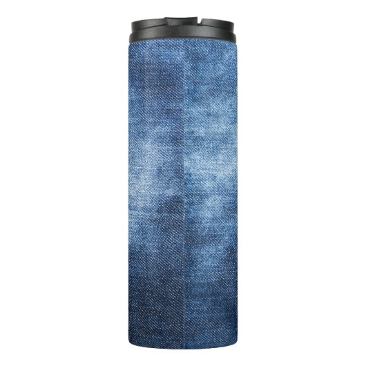 Versleten denim stof, gestructureerde achtergrond. thermosbeker (Achterkant)