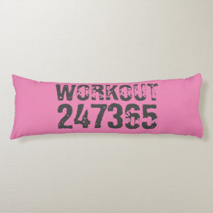 Versleten en bekrast tekst Workout 247365 roze Lichaamskussen
