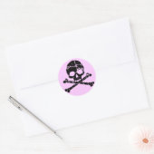 Versleten Roze Schedel en Gekruiste knekels Ronde Sticker (Envelop)