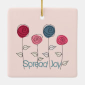 Verspreid Joy Roze Blauwe Bloemen Keramisch Ornament (Achterkant)