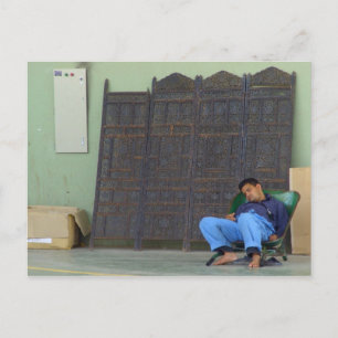 Verspreid - Mensen op de vrijdagmarkt in Koeweit Briefkaart