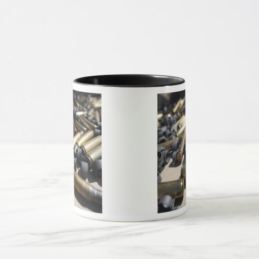 Verspreide messen en gedesintegreerde verbindingen mok (Midden)