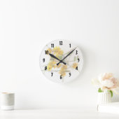 Verspreide wilde bloemen, geel en wit ronde klok (Huis)