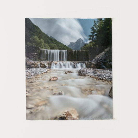 Versterking van de vallei van Krnica in Slovenië Wandkleed (Voorkant)