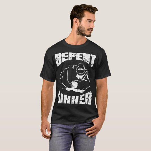 Verstoorde reactie Sinner Funny Christelijke Bijbe T-shirt (Voorkant volledig)