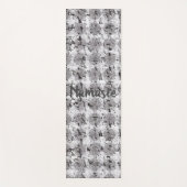 Verstoorde zwarte, witte en grijze kant yogamat (Voorkant)