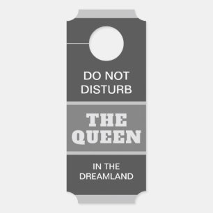 Verstoort de Koningin door Hanger niet