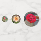 Verstrooiing van bloemen confetti (Achterkanten)