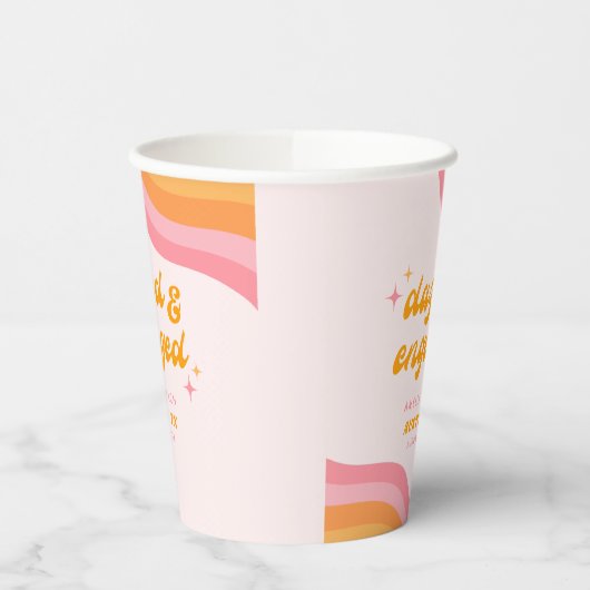 Versuft & Betrokken Groovy Roze & Oranje Bachelore Papieren Bekers (Links)