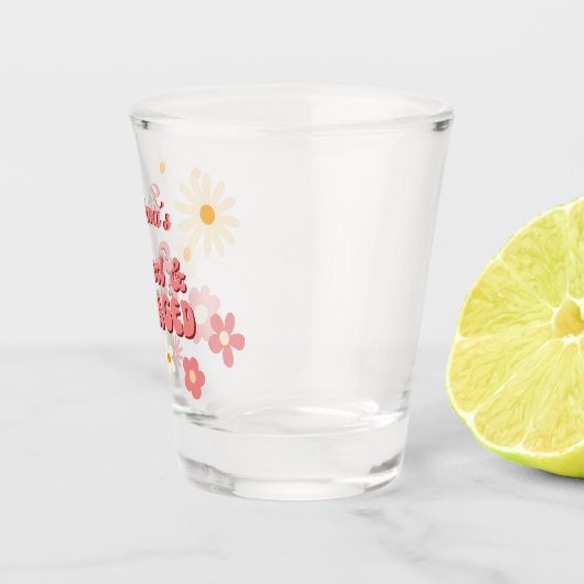 Versuft en betrokken groovy daisy vrijgezelle vrij shot glas (Rechts)