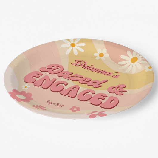 Versuft en betrokken groovy retro daisy vrijgezell papieren bordje (Gekanteld)