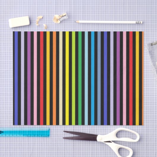 Verticaal brederspectrum regenboog en zwarte stree tissuepapier (Craft)