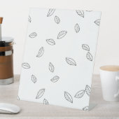 Verticaal, donkergrijs voetteken reclamebord met voetstuk (Insitu)