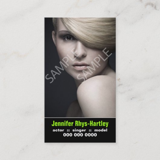 Verticaal resultaat en kop van uitvoerders visitekaartje (Voorkant)