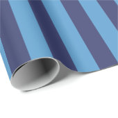 Verticaal streeppatroon in vet blauw cadeaupapier (Rol Hoek)
