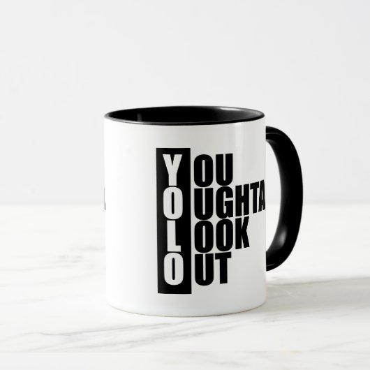 Verticaal vak YOLO Mok (Voorkant rechts)