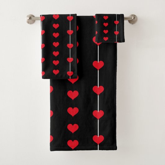 Vertical Red Heart Columns on Black Bad Handdoek (Insitu)