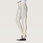 Verticale Beige Strepen Decor op Leggings (Links)