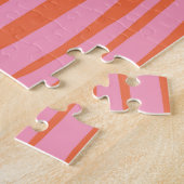 Verticale retrogolvende lijnen - pastel oranje en legpuzzel (Zijkant)