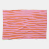 Verticale retrogolvende lijnen - pastel oranje en  theedoek (Horizontaal)