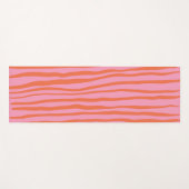 Verticale retrogolvende lijnen - pastel oranje en  yogamat (Voorkant (horizontaal))