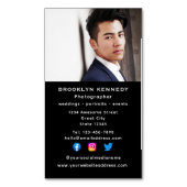 Verticale sociale media-fotograaf headshot-foto magnetisch visitekaartje (Voorkant Verticaal)
