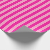 Verticale strepen hot pink cadeaupapier (Hoek)
